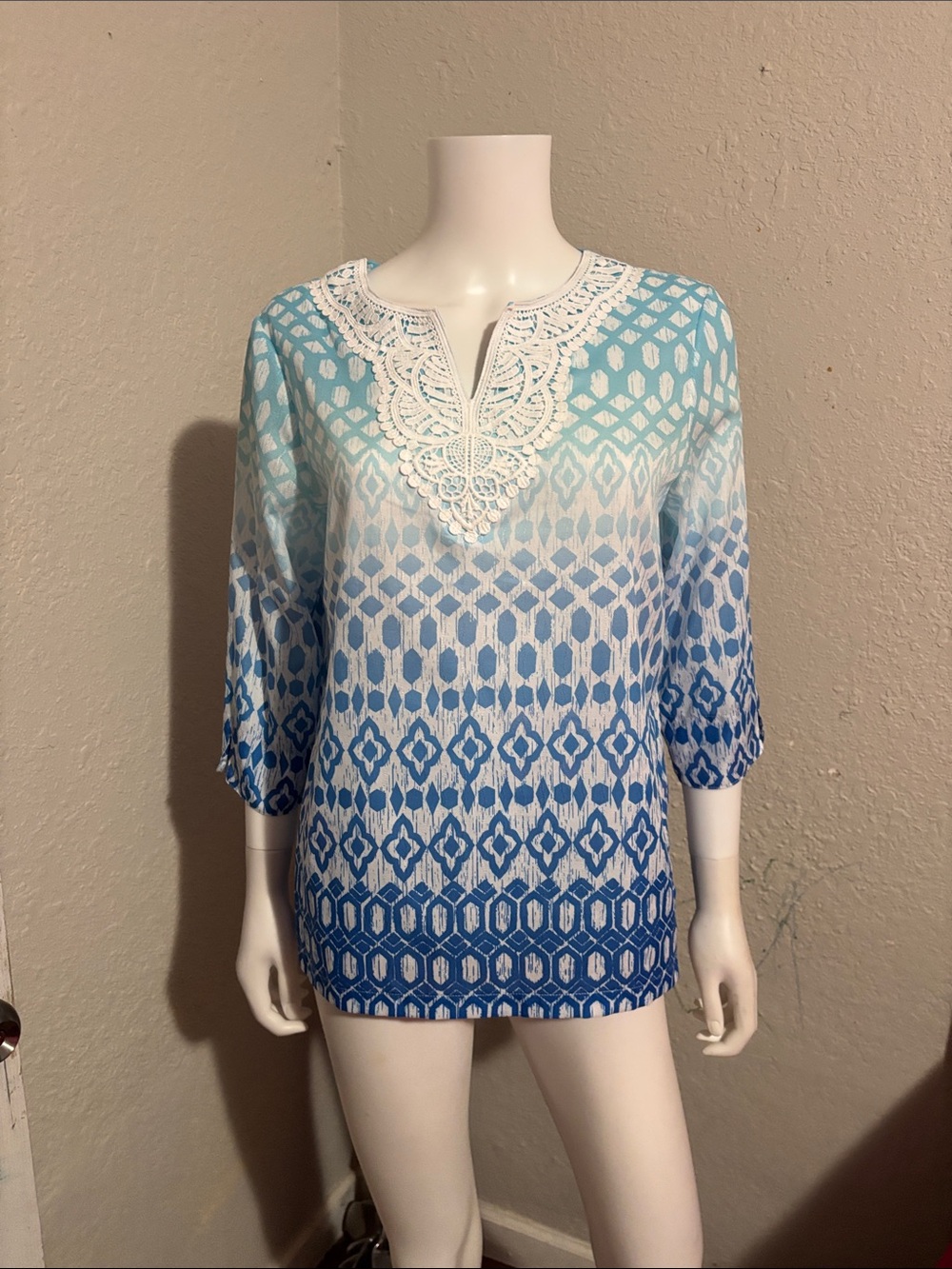 Alfred Dunner Blue Gradient Lace-Trim Tunic